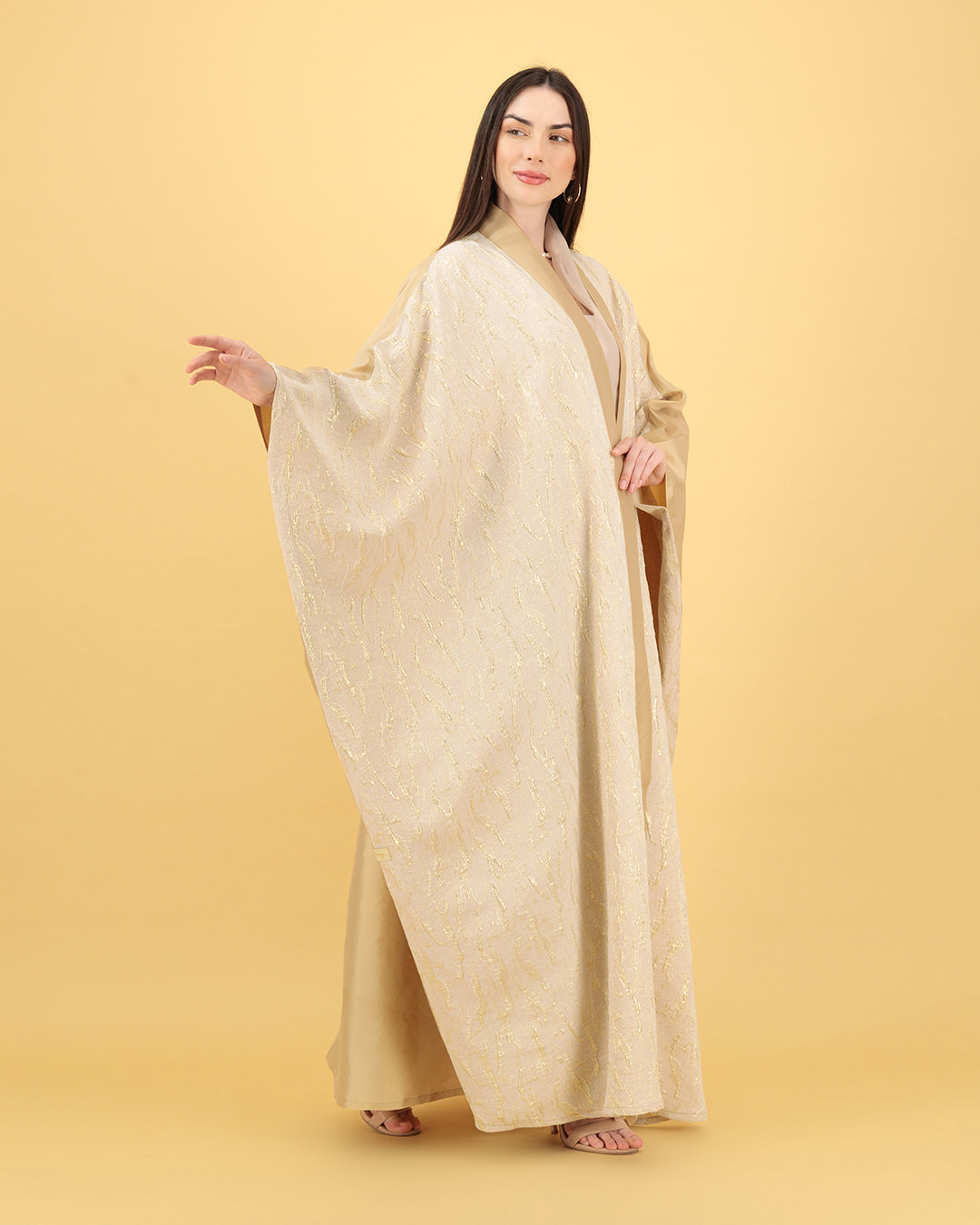 Heirloom Whisper (Gold and Cream)