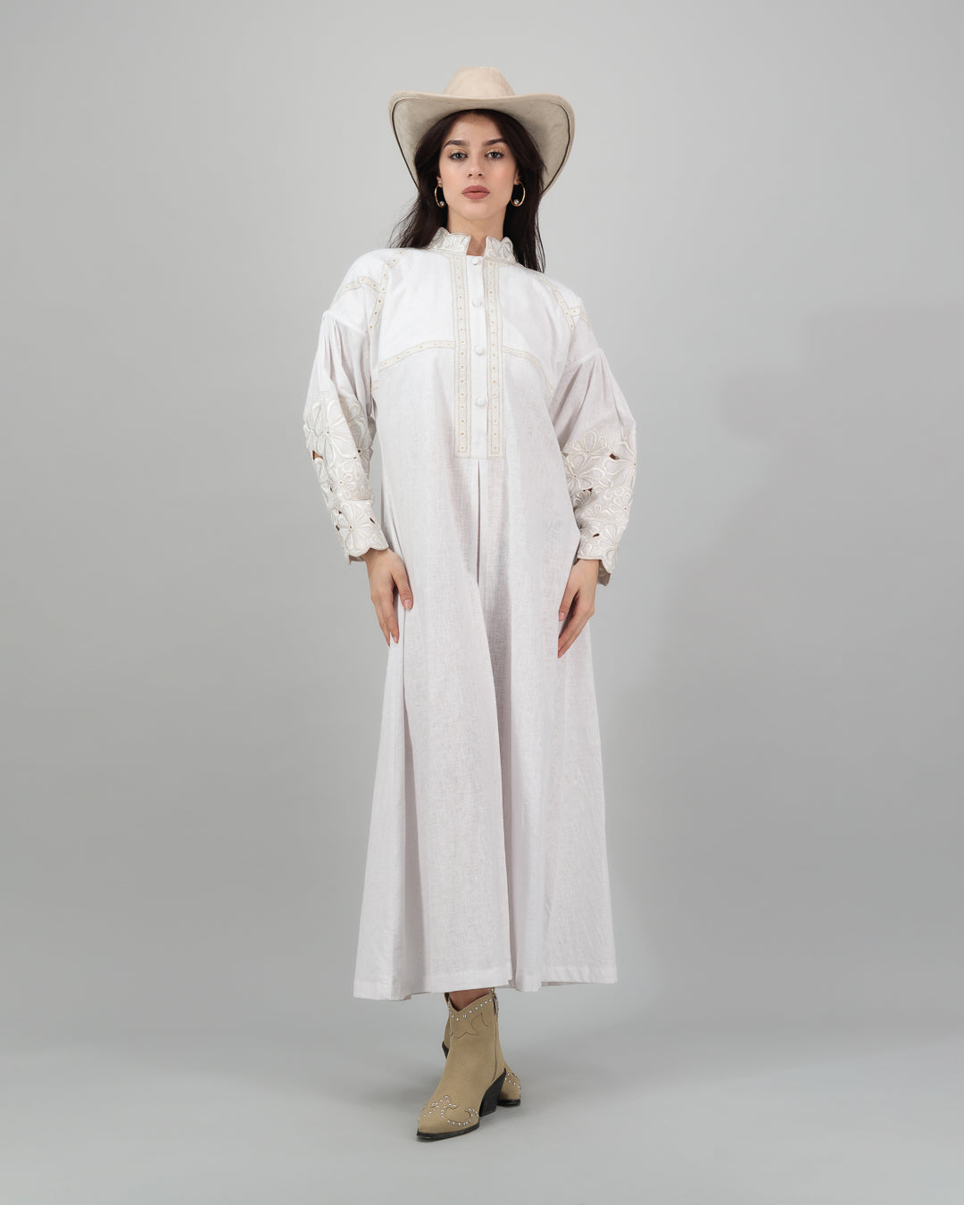 White-Toned Linen Fabric with Floral Sleeve Artwork